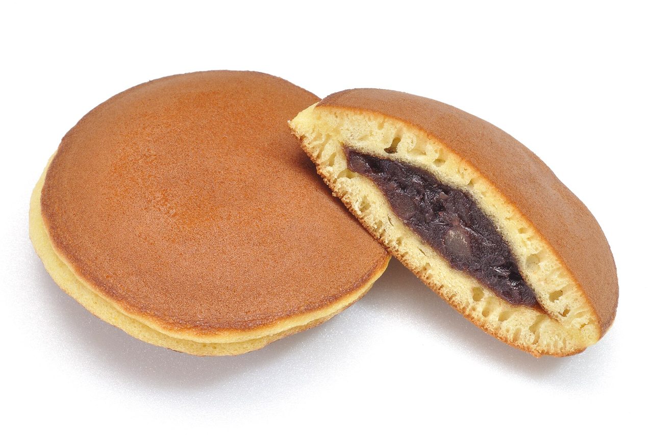 Dorayaki (Red Bean Pancake Sandwich)