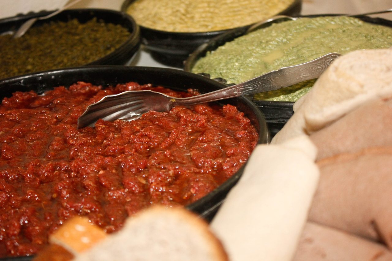 Kitfo (Raw Minced Beef in Warm Spiced Butter)