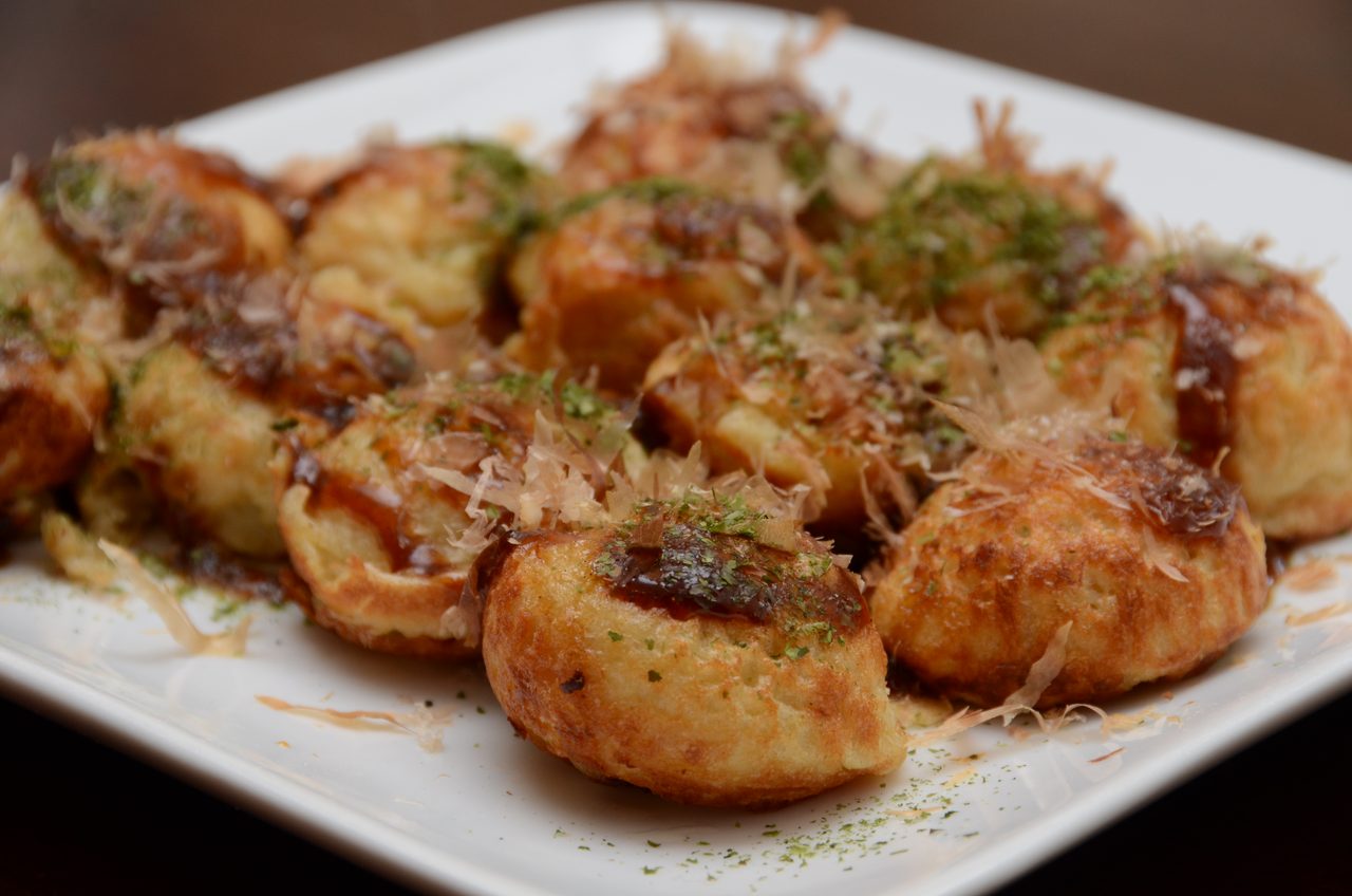 Takoyaki (Octopus Batter Balls with Sauce and Bonito)